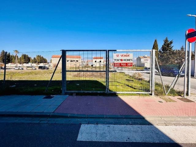 Terreno en venta en Comarca de la Vega de Granada, Andalucía