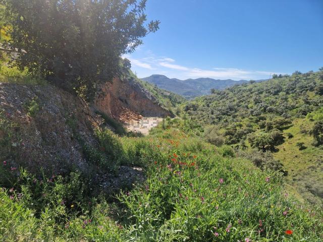 Terreno en venta en La Axarquía, Andalucía