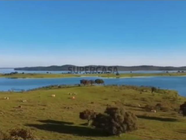 Terreno venda em Reguengos De Monsaraz, Évora