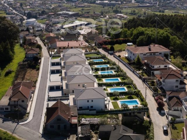 Terreno venda em Felgueiras, Porto