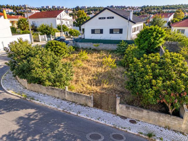 Terreno venda em Santiago Dos Velhos, Lisboa