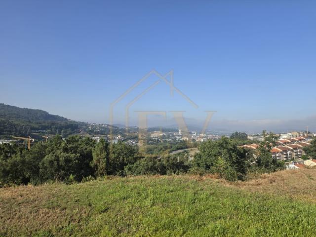 Terreno venda em Guimarães, Braga