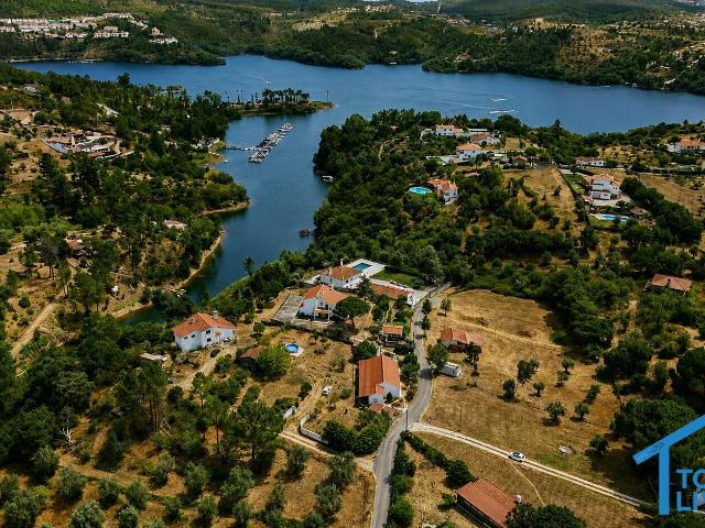 Terreno venda em Colégio Nuno Álvares, Tomar