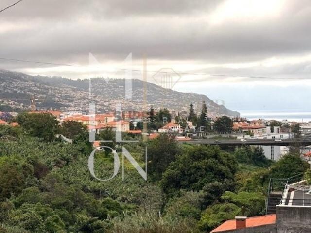 Terreno venda em Funchal, Virtudes Terreno venda em Funchal, Virtudes