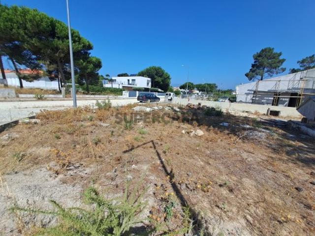 Terreno venda em Sesimbra (Castelo), Sesimbra