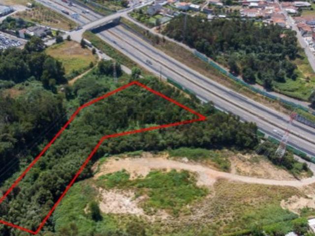 Terreno venda em Santa Maria Da Feira, Aveiro