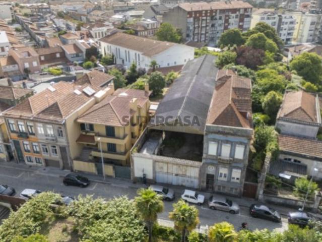 Prédio venda em Porto, Lordelo Do Ouro