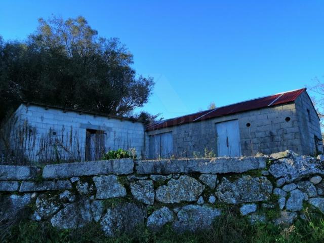 Armazém venda em Padreiro (Salvador e Santa Cristina), Arcos De Valdevez