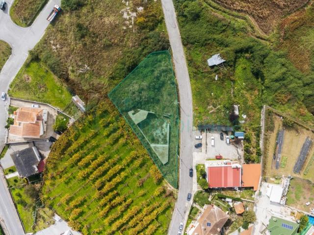 Terreno venda em Lousada, Porto