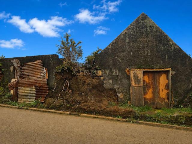 Terreno venda em Lombada dos Marinheiros, Fajã Da Ovelha