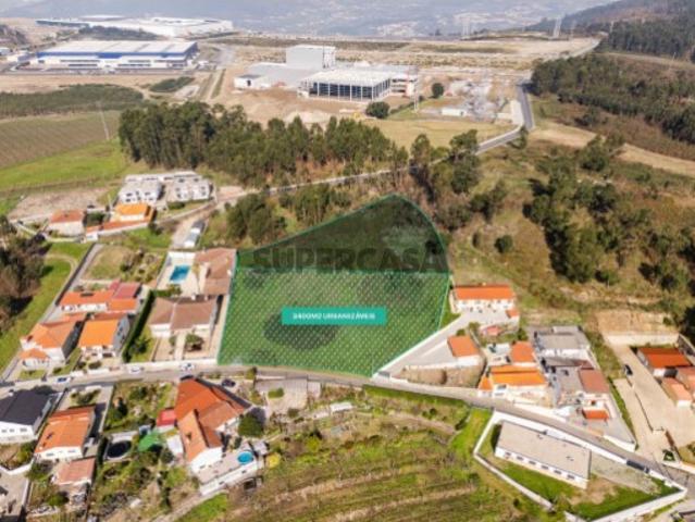 Terreno venda em Felgueiras, Porto