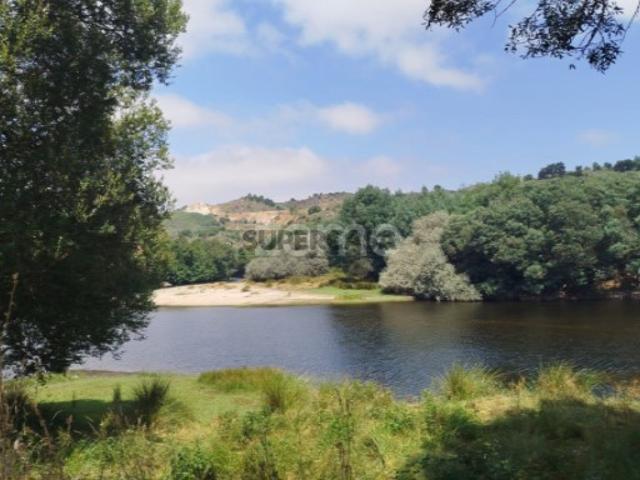 Terreno venda em Vila Mendo de Tavares, Mourilhe