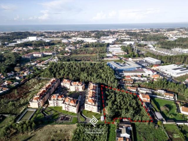 Terreno venda em Vila Nova De Gaia, Porto
