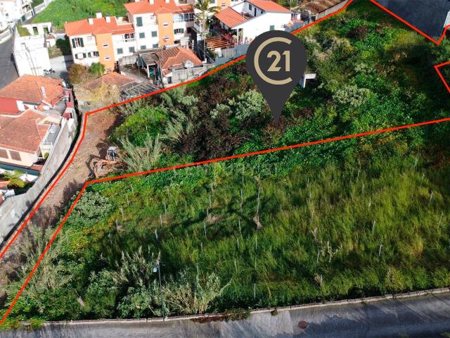 Terreno venda em Jamboto, Funchal