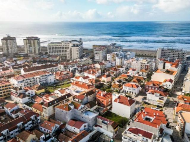 Terreno venda em Almada, Setúbal