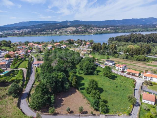 Terreno venda em Vila Nova De Cerveira, Viana Do Castelo