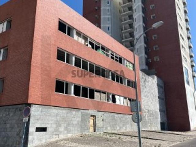 Terreno venda em Oeiras, Lisboa