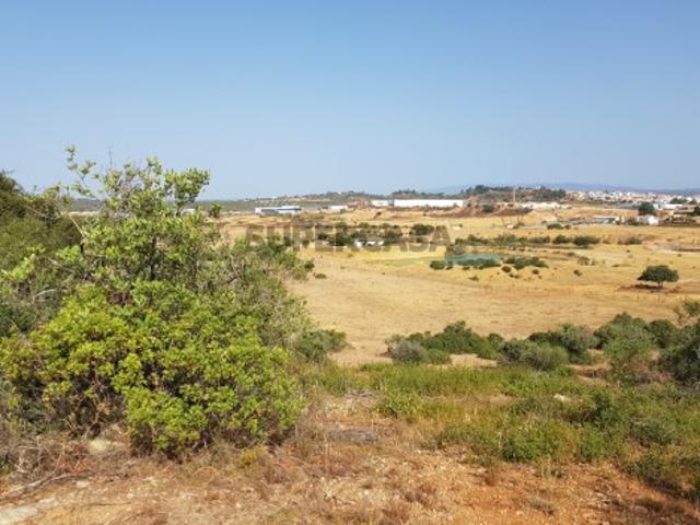 Terreno venda em Vales do Algoz e Taipas, Algoz
