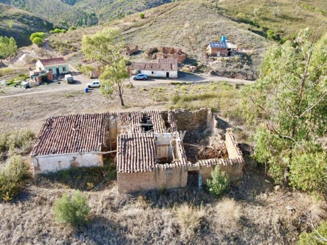 Terreno venda em Monchique, Faro