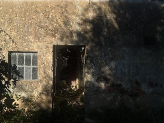 Casa venda em Tomar (São João Baptista) e Santa Maria dos Olivais, Tomar