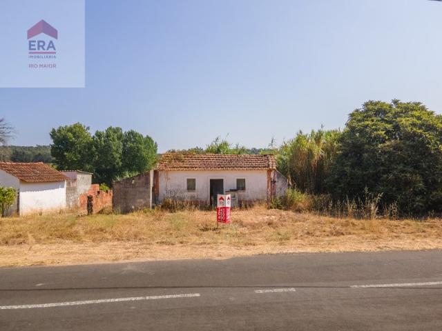 Terreno venda em Rio Maior, Santarém