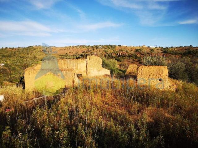 Terreno venda em São Bartolomeu De Messines, Faro