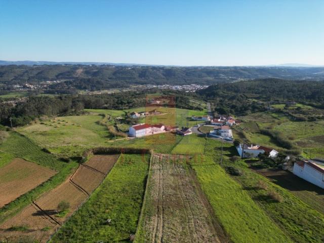 Terreno venda em Pederneira, Famalicão