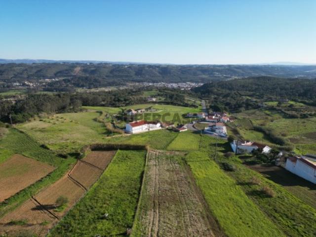 Terreno venda em Pederneira, Famalicão