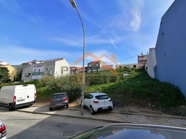 Terreno venda em Encosta do Sol, Amadora