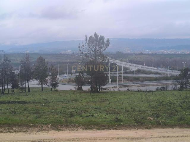 Terreno venda em Chaves, Vila Real