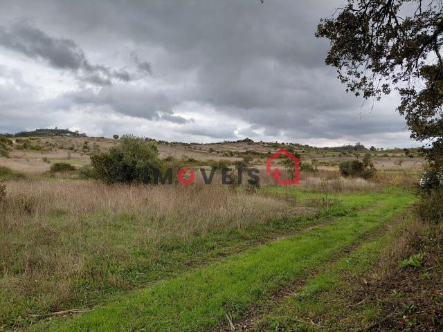 Terreno venda em Antiga Vila de Ourém, Ourém