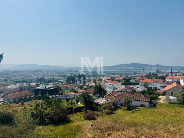 Terreno venda em Meadela