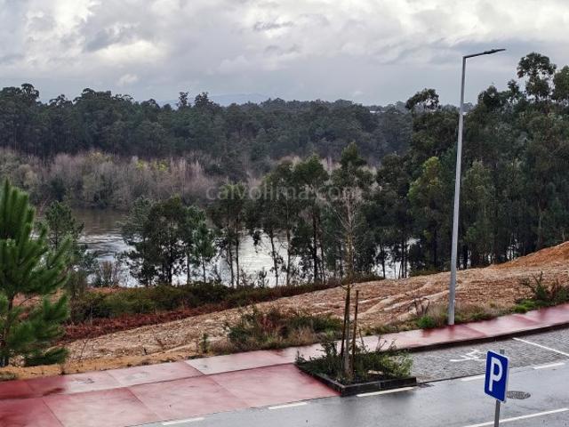Terreno venda em Sobreiro, Monção