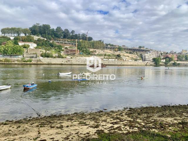 Terreno venda em Oliveira do Douro, Vila Nova de Gaia