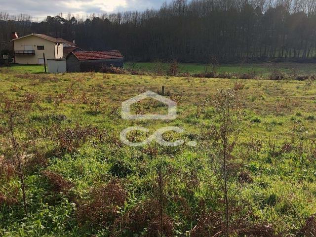 Terreno venda em Lousada, Porto