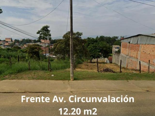 TERRENO COMERCIAL EXCELENTE UBICACIÓN