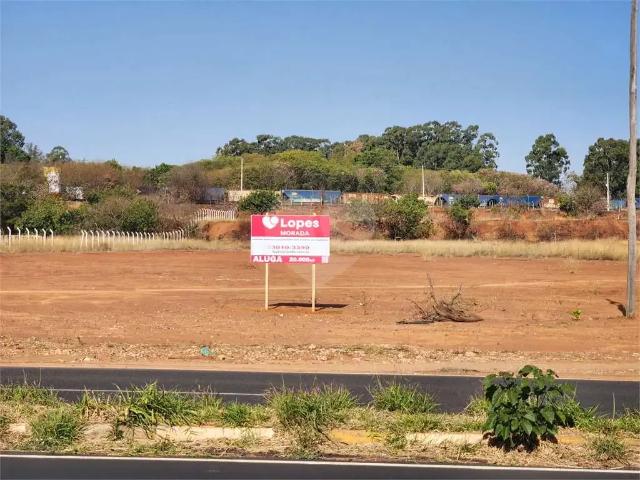 Terreno aluguel em Região Imediata de Araraquara, Araraquara