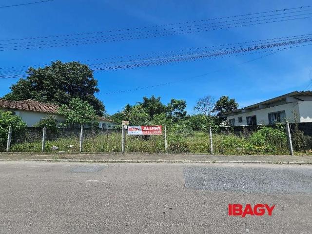 Terreno aluguel em Biguaçu, Centro