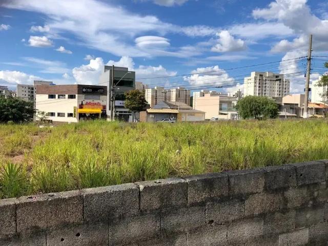 Terreno aluguel em Região Imediata de São Paulo, Região Metropolitana de São Paulo