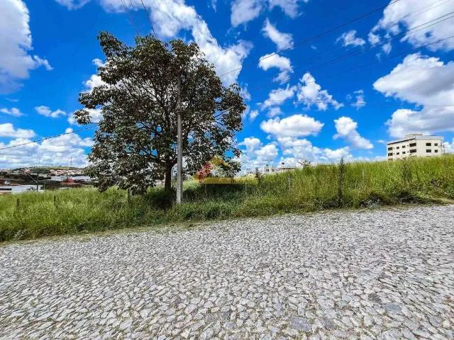 Terreno aluguel em Divinópolis, Região Geográfica Intermediária de Divinópolis