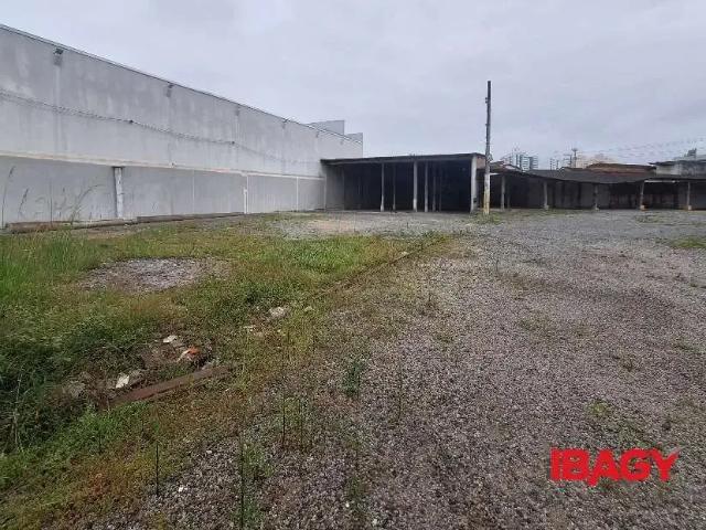 Terreno aluguel em Região Geográfica Imediata de Florianópolis, Desterro