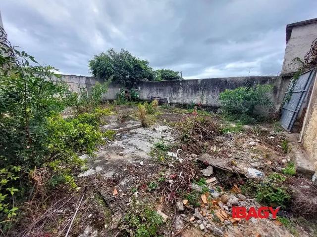 Terreno aluguel em Região Geográfica Imediata de Florianópolis, Desterro