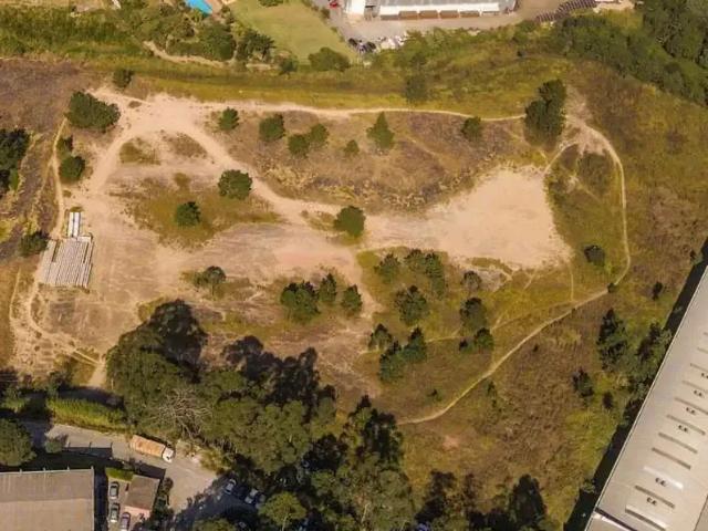 Terreno aluguel em Região Imediata de São Paulo, Região Metropolitana de São Paulo