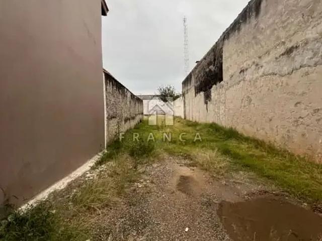 Terreno aluguel em Região Imediata de São José dos Campos, Região Metropolitana do Vale do Paraíba e Litoral Norte