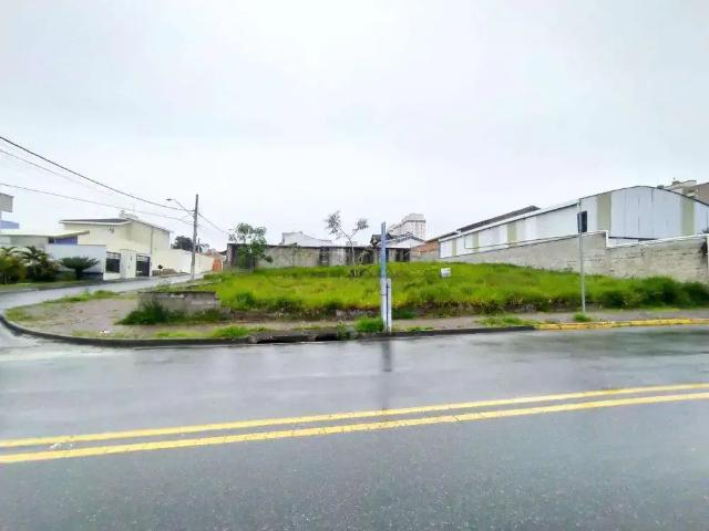 Terreno aluguel em Região Imediata de São José dos Campos, Região Metropolitana do Vale do Paraíba e Litoral Norte