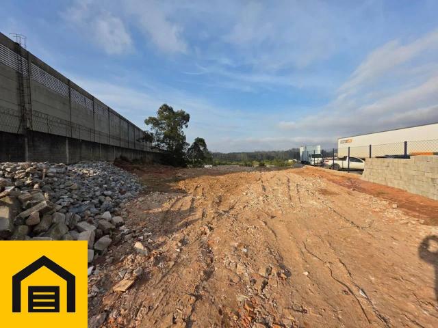Terreno aluguel em Região Imediata de São Paulo, Região Metropolitana de São Paulo
