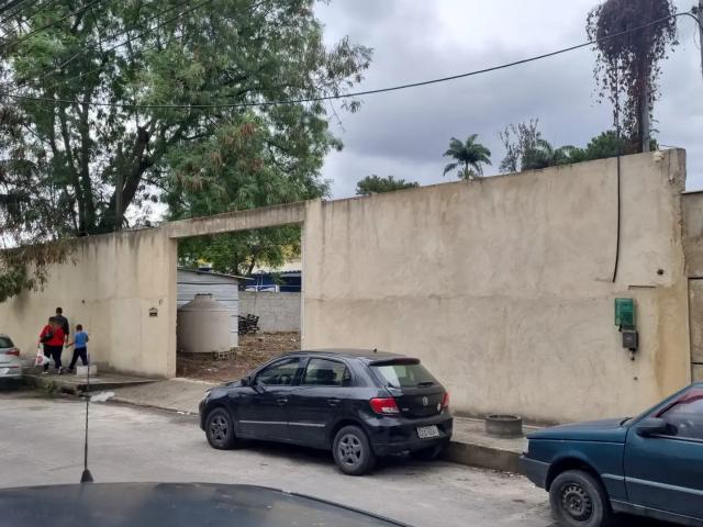 Terreno aluguel em Região Geográfica Imediata do Rio de Janeiro, Região Metropolitana do Rio de Janeiro