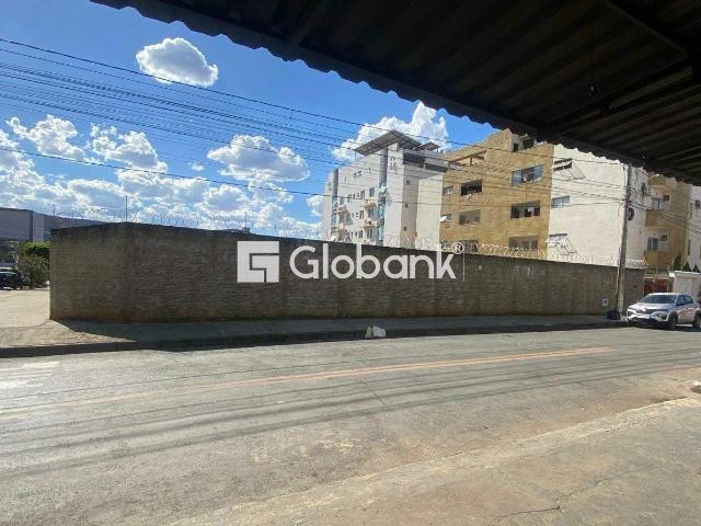 Terreno aluguel em Montes Claros, Região Geográfica Intermediária de Montes Claros