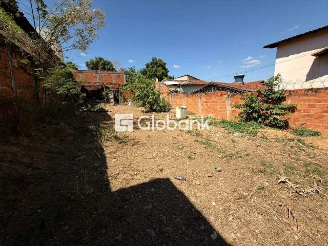 Terreno aluguel em Montes Claros, Região Geográfica Intermediária de Montes Claros