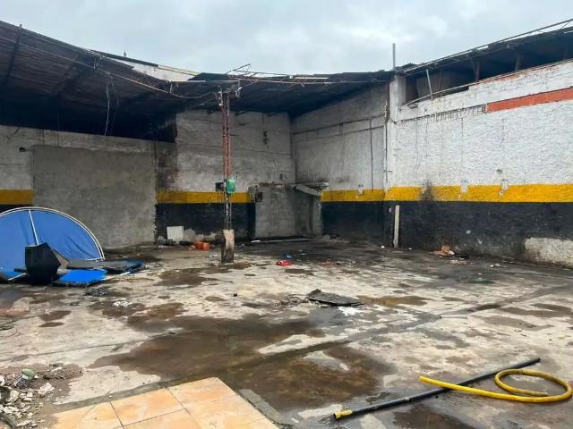 Terreno aluguel em Região Geográfica Imediata do Rio de Janeiro, Região Metropolitana do Rio de Janeiro
